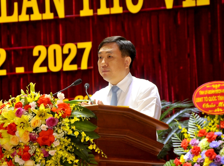  Phó Bí thư Tỉnh ủy Nguyễn Mạnh Dũng phát biểu chỉ đạo Đại hội. (Ảnh: Kim Tiến)