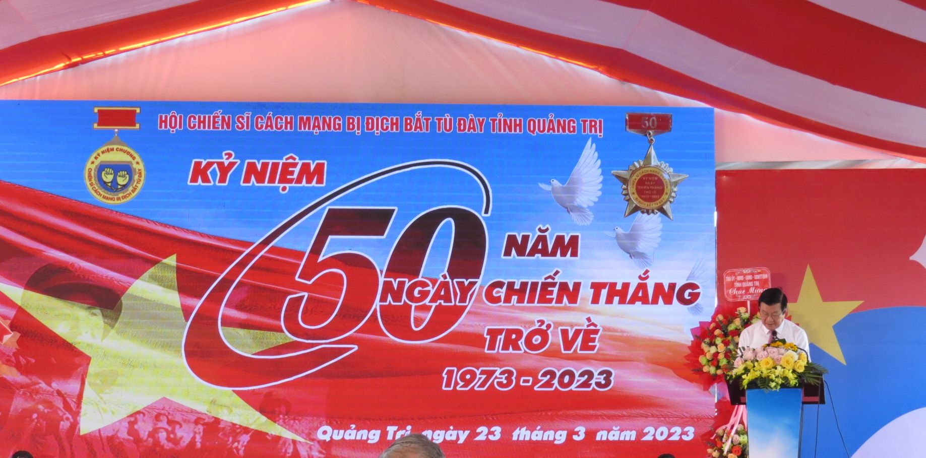 Đồng chí Trương Tấn Sang, nguyên Ủy viên Bộ Chính trị, nguyên Chủ tịch nước phát biểu tại Lễ kỷ niệm 50 năm ngày chiến thắng trở về. Ảnh Văn Lợi