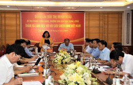 Đồng chí Bùi Thị Minh Hoài, Bí thư Trung ương Đảng, Trưởng ban Dân vận Trung ương thăm và làm việc với Đảng đoàn Hội CCB Việt Nam