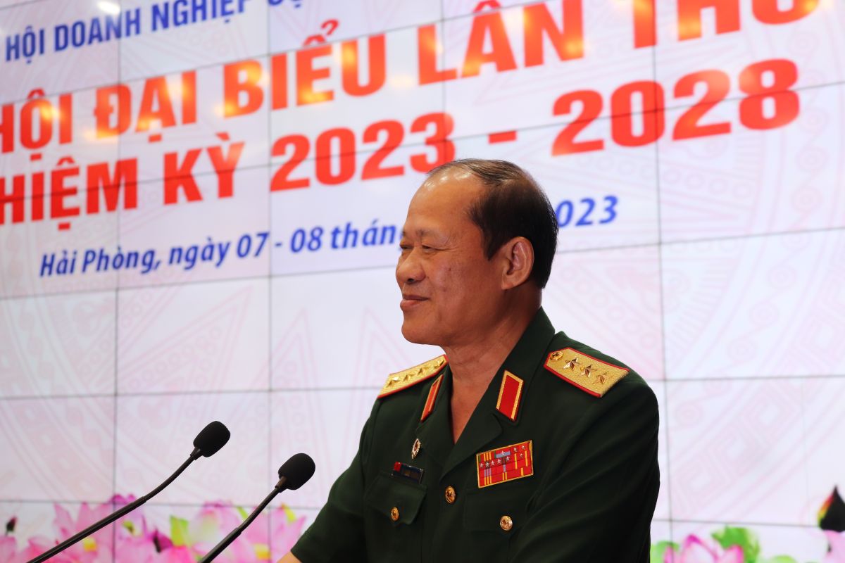 Thượng tướng Bế Xuân Trường, Chủ tịch Hội Cựu chiến binh Việt Nam phát biểu chỉ đạo Đại hội