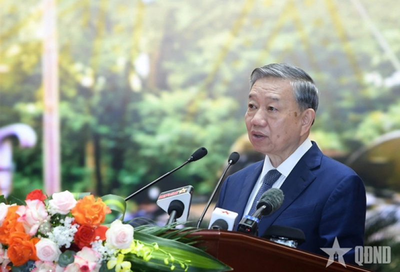 Tổng Bí thư Tô Lâm gặp mặt cựu chiến binh, thanh niên xung phong, dân quân tự vệ tham gia kháng chiến chống Mỹ cứu nước