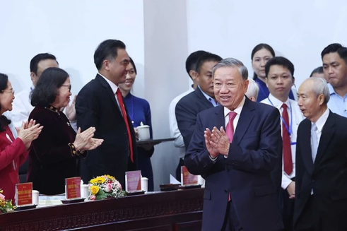 Danh sách bí thư, chủ tịch của 23 tỉnh, thành mới