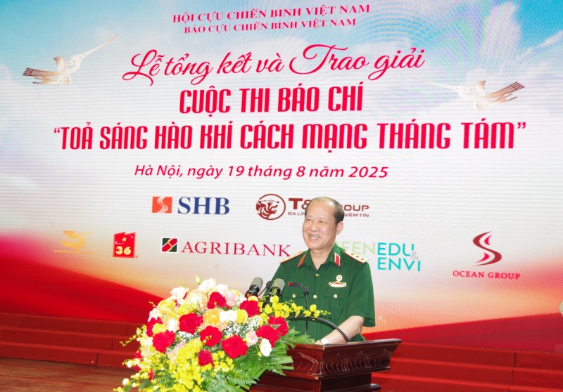 Lễ tổng kết và trao giải cuộc thi báo chí “Tỏa sáng hào khí cách mạng tháng Tám”