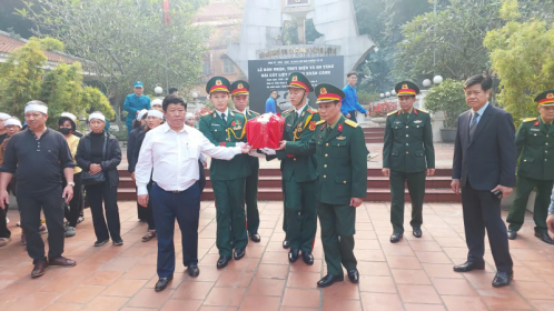Phường Tây Hồ đón hài cốt liệt sĩ Đặng Xuân Cảnh (Đặng Trần Cảnh) về an táng tại Nghĩa trang Liệt sĩ TP Hà Nội