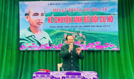 Vương Thừa Độ tấm gương Cựu chiến binh 35 năm bền bỉ “nói chuyện truyền thống” và “kể chuyện Bác Hồ”