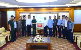 Phó Thủ tướng, Bộ trưởng Bộ Quốc phòng thăm và làm việc với Hội CCB Việt Nam