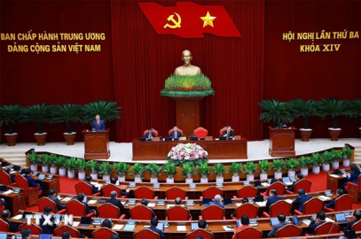 Khai mạc trọng thể Hội nghị lần thứ ba Ban Chấp hành Trung ương Đảng khóa XIV