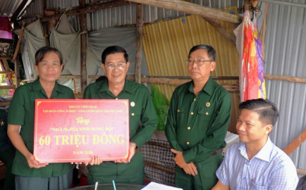 Ấm áp “Nghĩa tình đồng đội”
